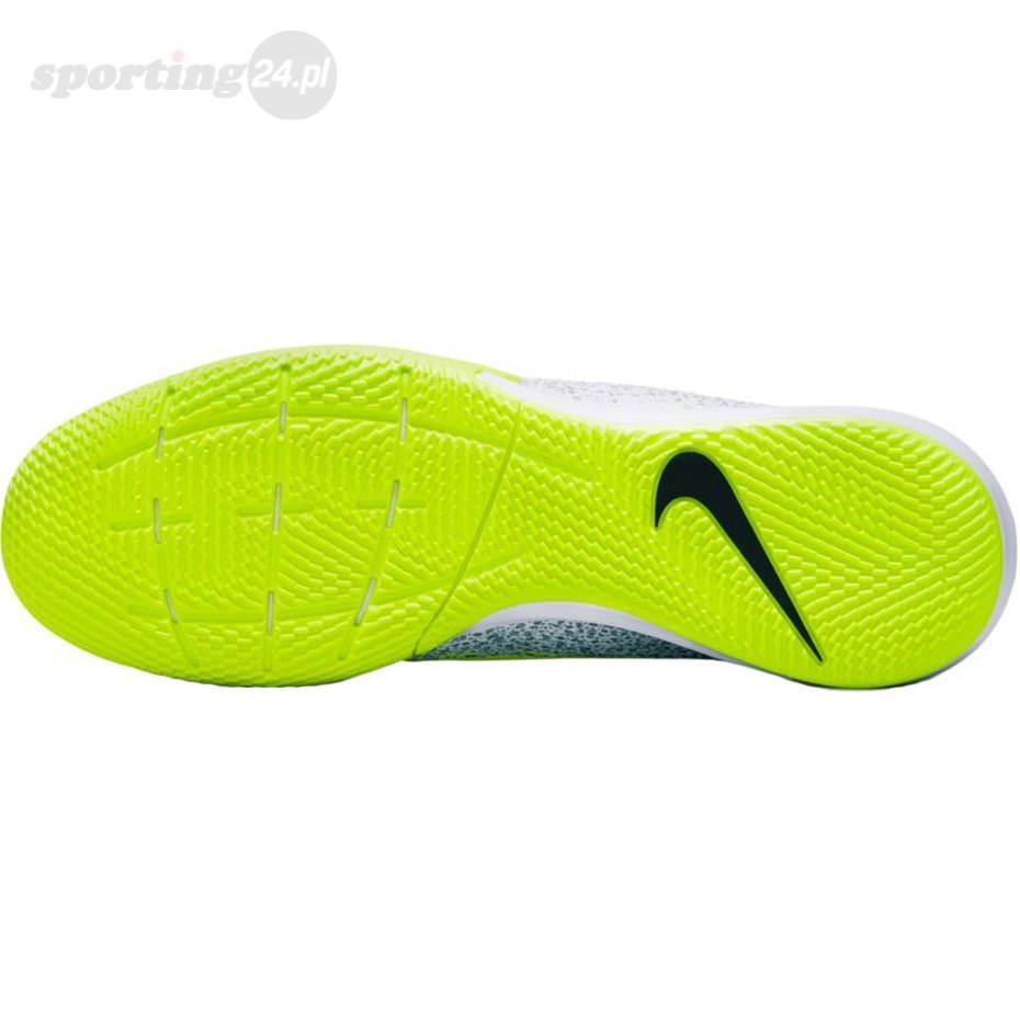 Buty piłkarskie Nike Mercurial Superfly 8 Academy IC CV0847 107 Nike Football